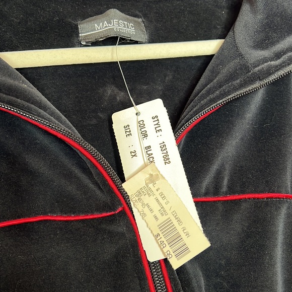Majestic Collection NWT Velour Jacket Black with Red Stripes - Picture 3 of 5